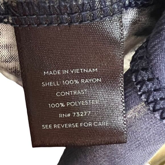 Simply Vera Vera Wang Long Sleeve Lightweight Top - Picture 5 of 7